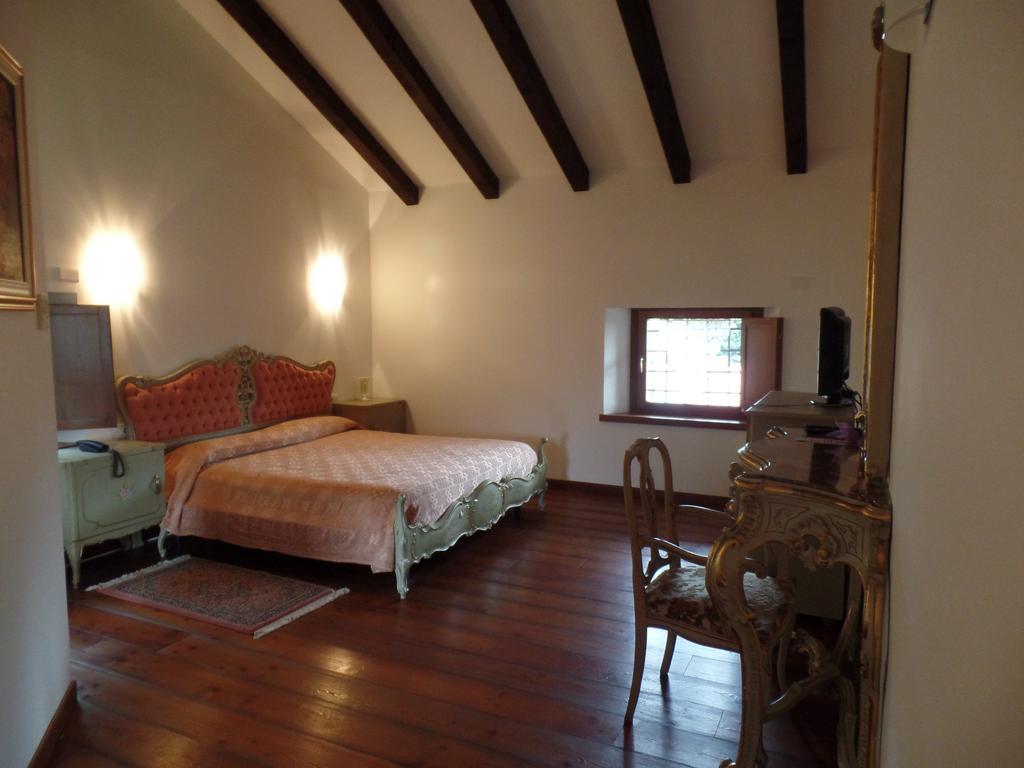 Agriturismo Il Vagabondo Buttrio Номер фото